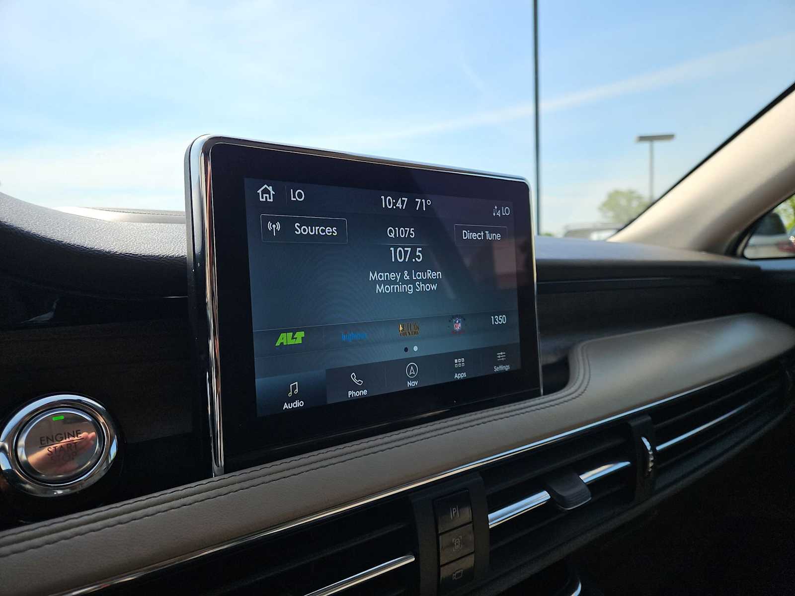 Thumbnail: 2021 Lincoln Corsair - 33