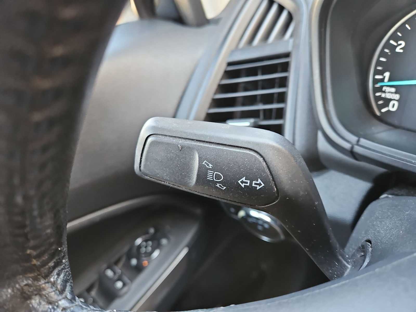 Thumbnail: 2019 Ford EcoSport - 28