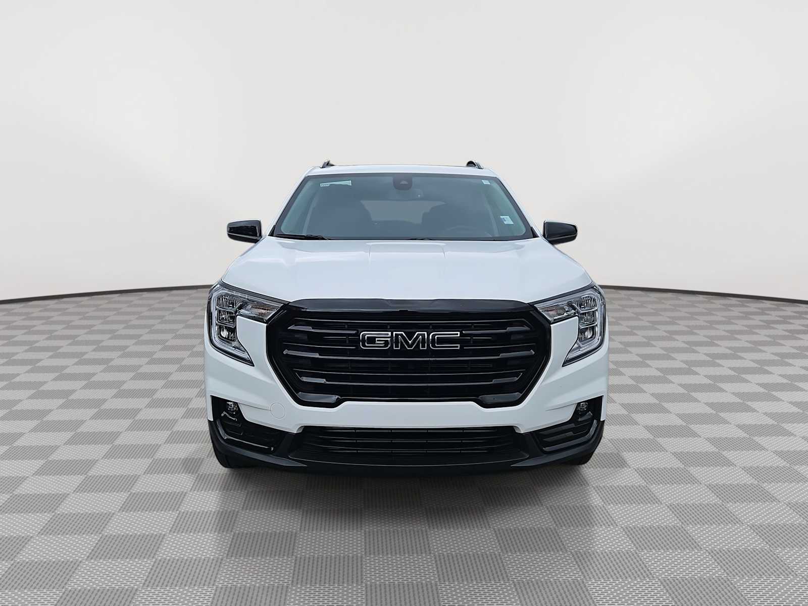 Thumbnail: 2023 GMC Terrain - 3