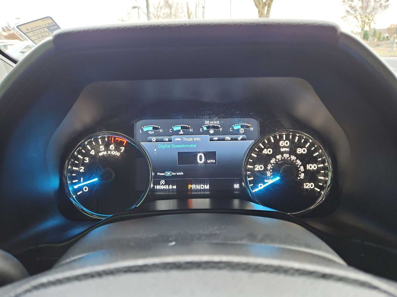 Thumbnail: 2017 Ford F-150 - 32