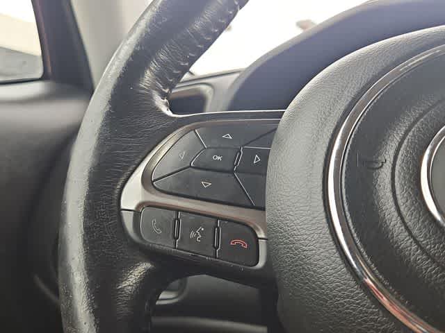 Thumbnail: 2019 Jeep Renegade - 43