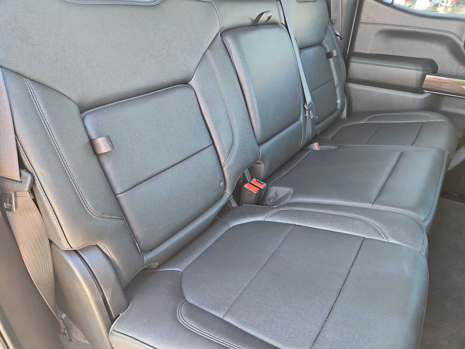 Thumbnail: 2022 Chevrolet Silverado 1500 - 21