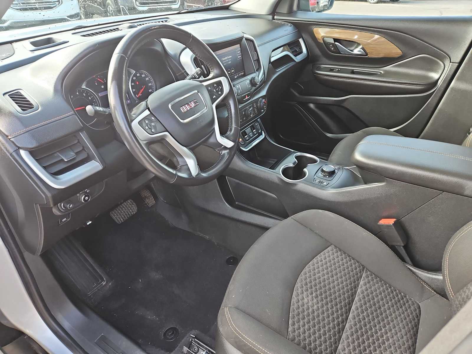 Thumbnail: 2021 GMC Terrain - 10