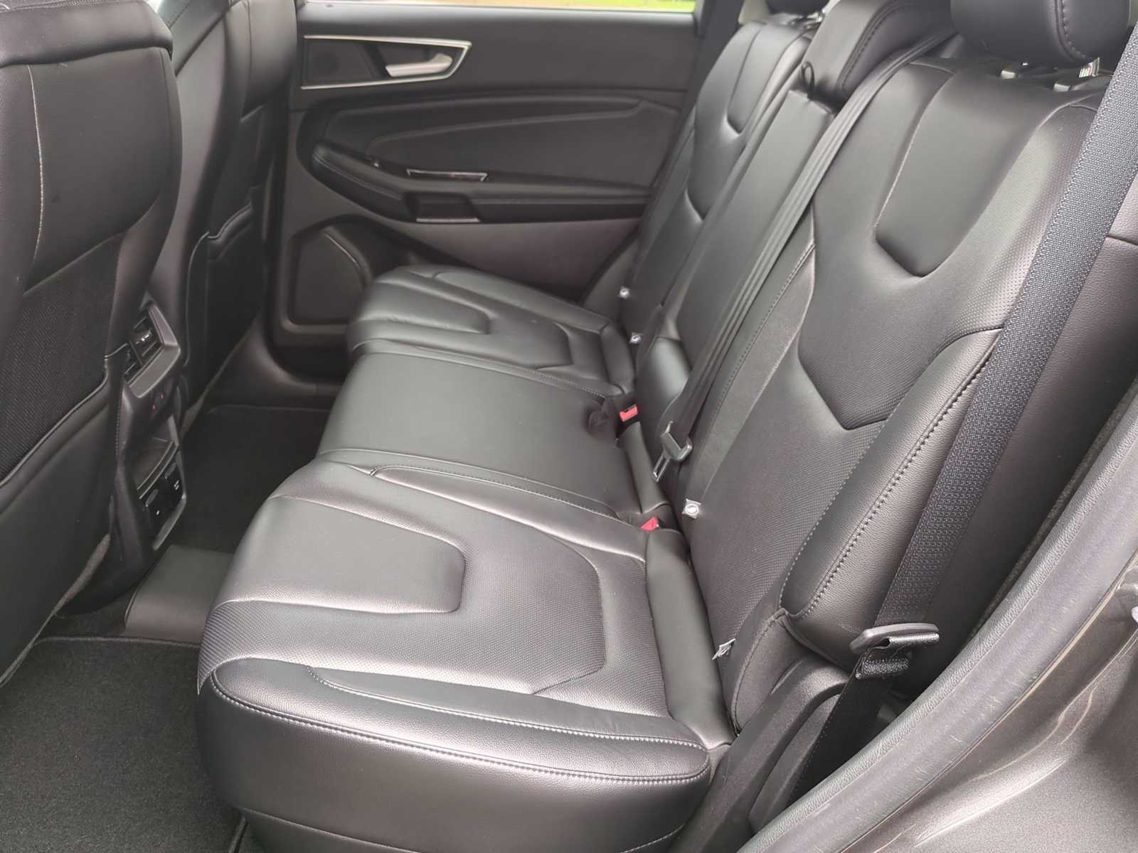 Thumbnail: 2019 Ford Edge - 21