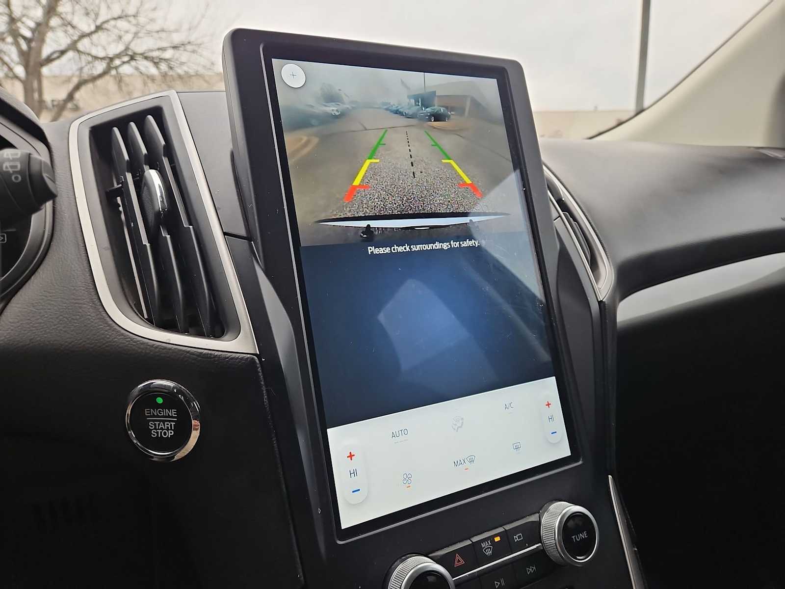 Thumbnail: 2023 Ford Edge - 28