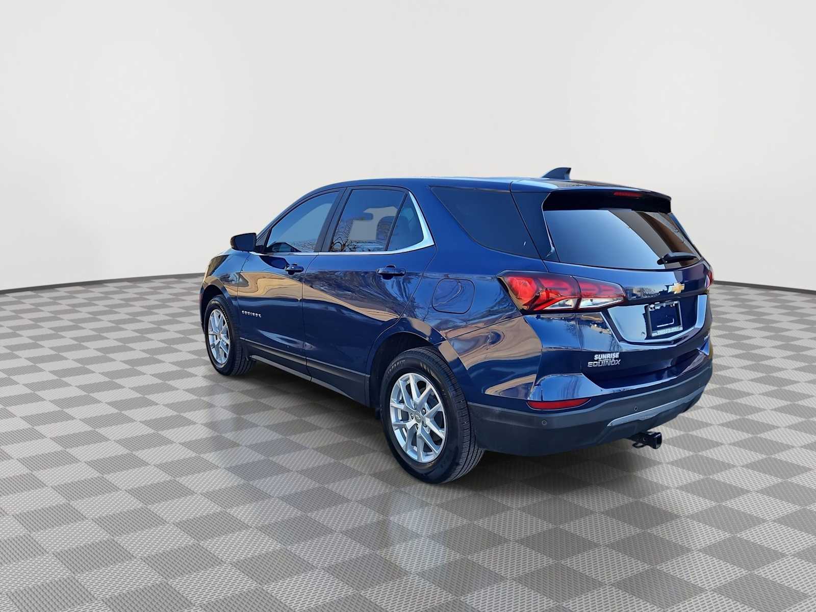 Thumbnail: 2022 Chevrolet Equinox - 6