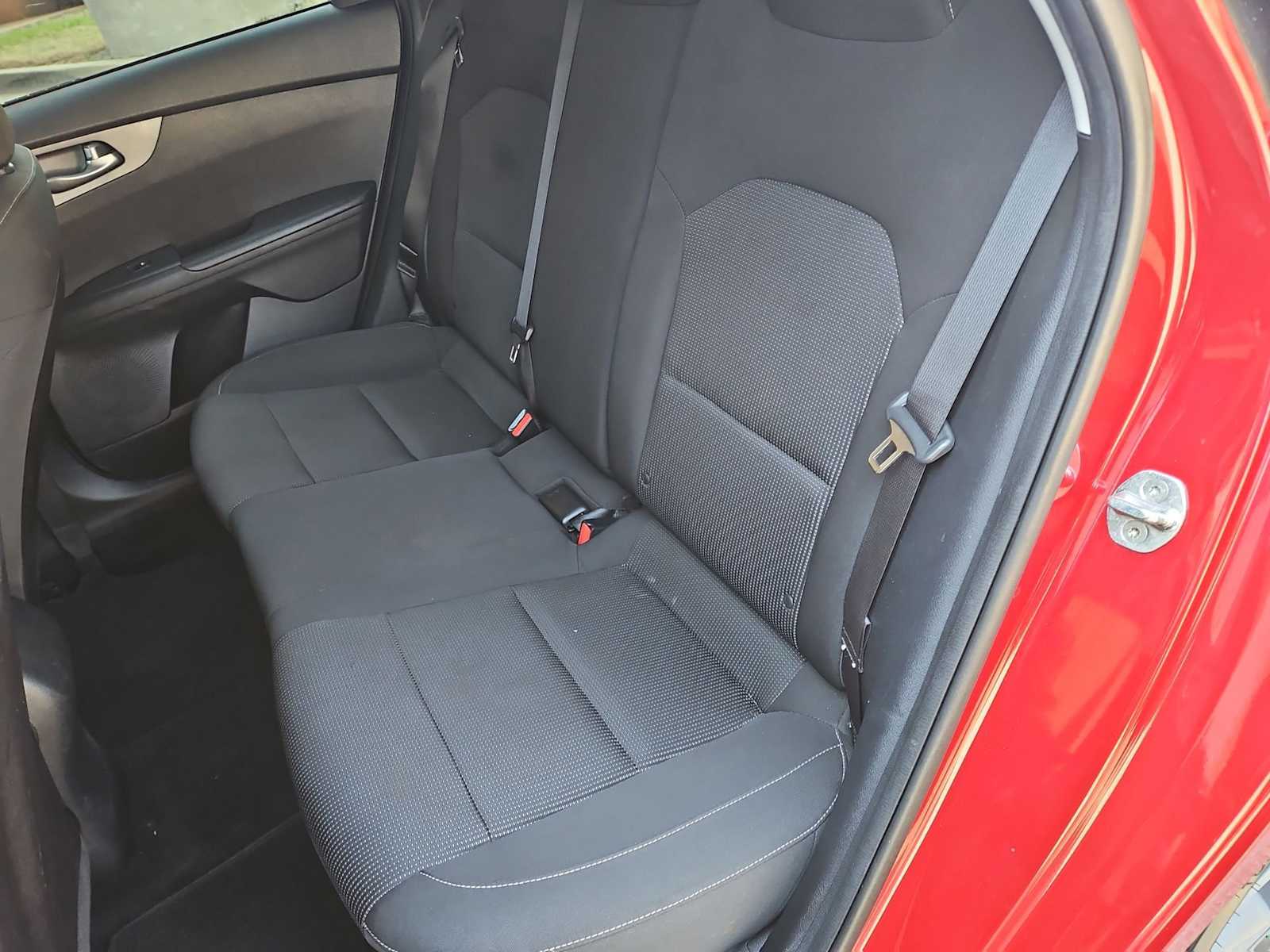 Thumbnail: 2019 Kia Forte - 20