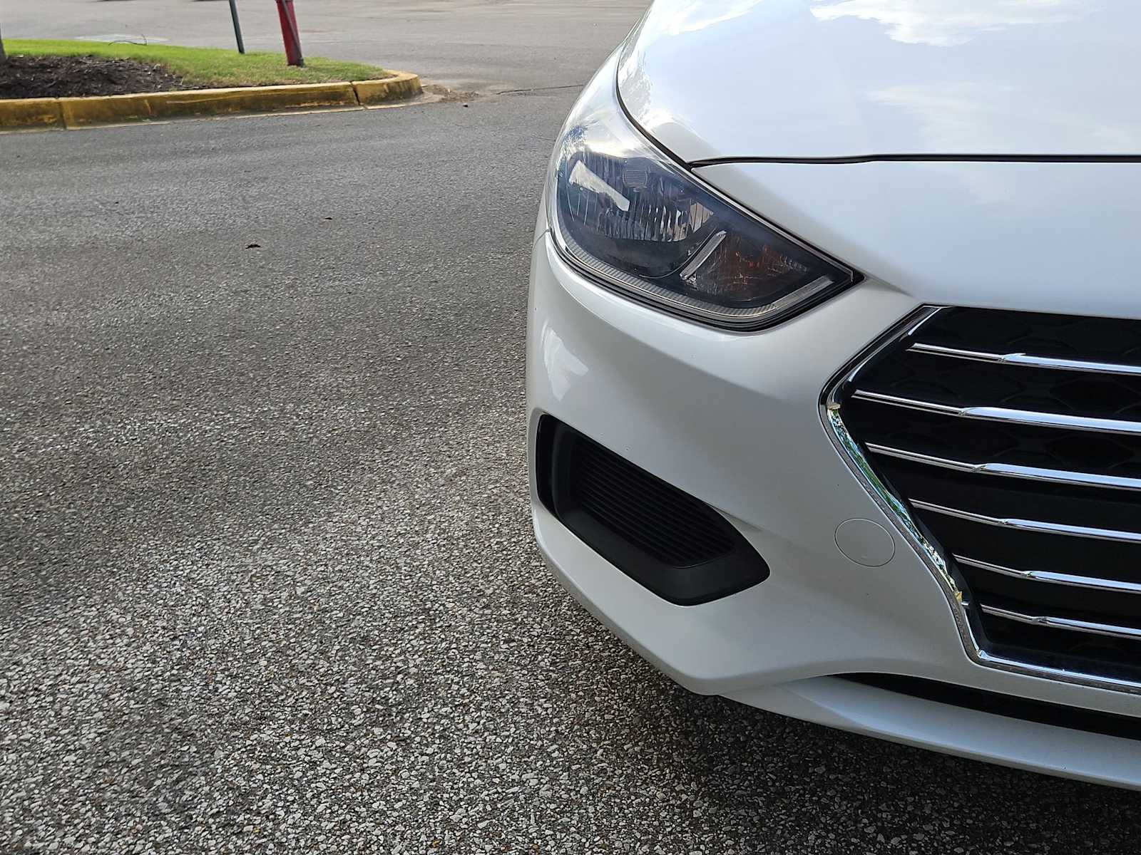 Thumbnail: 2020 Hyundai Accent - 11