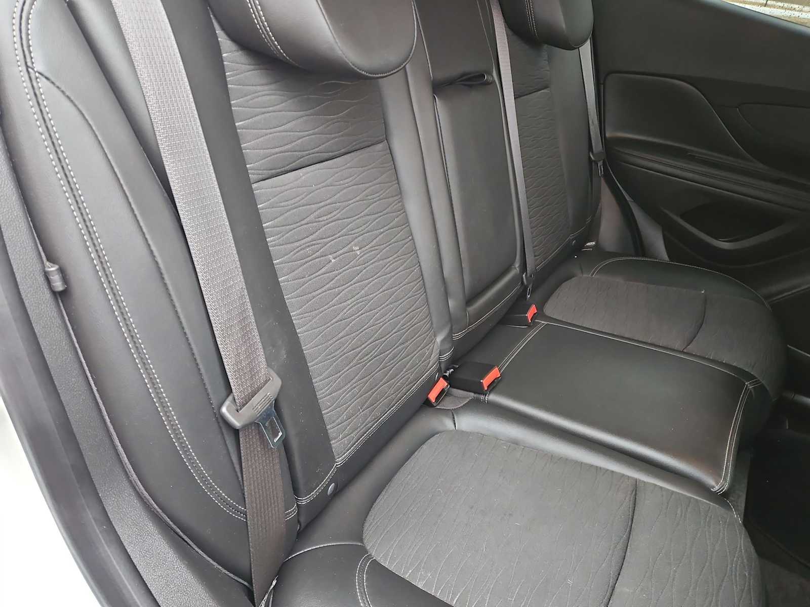 Thumbnail: 2016 Buick Encore - 20