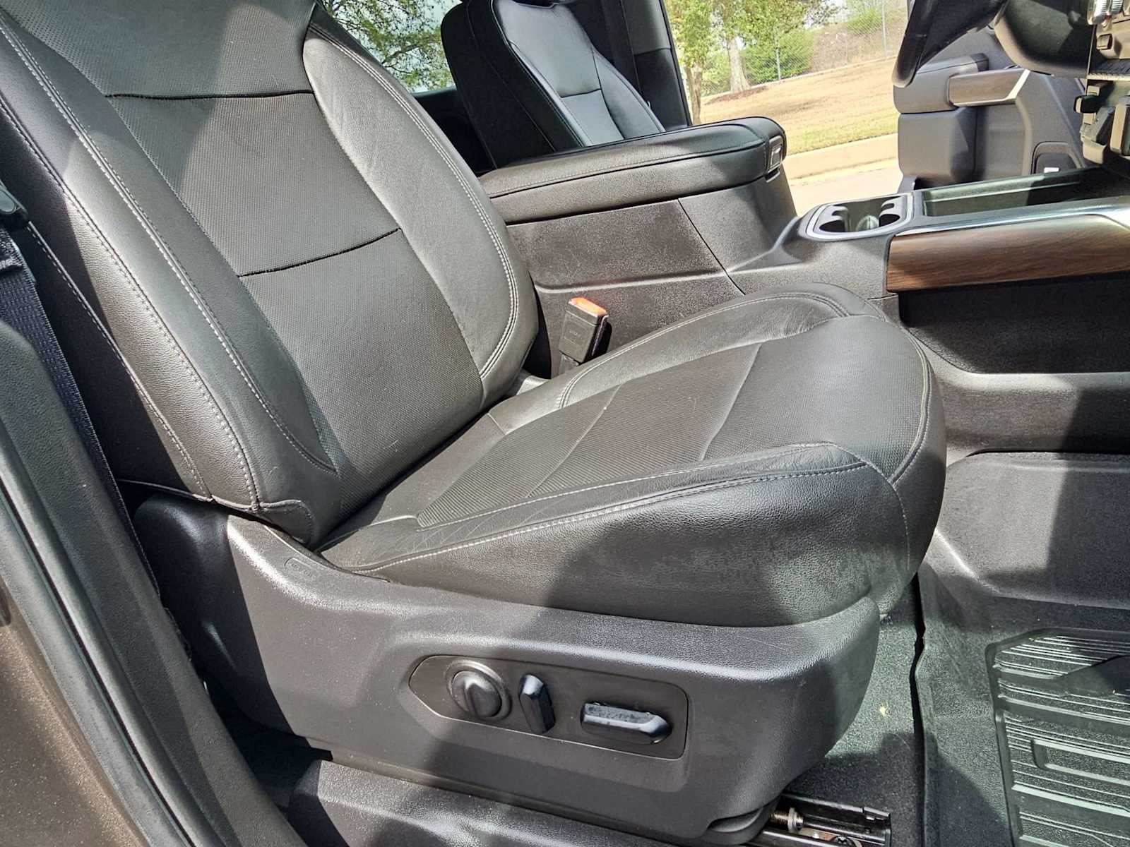 Thumbnail: 2019 GMC Sierra 1500 - 22