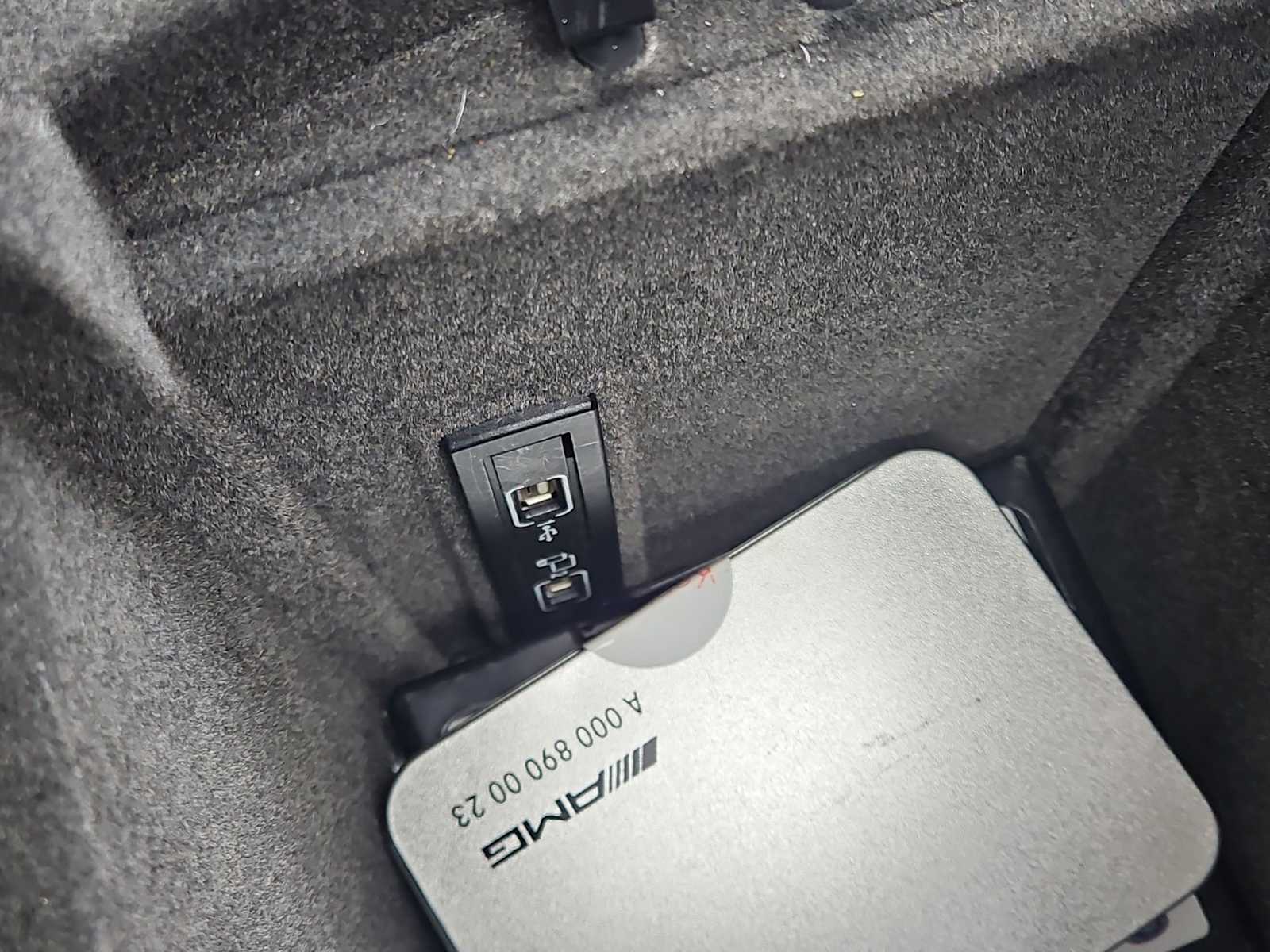 Thumbnail: 2017 Mercedes-Benz GL-Class - 31