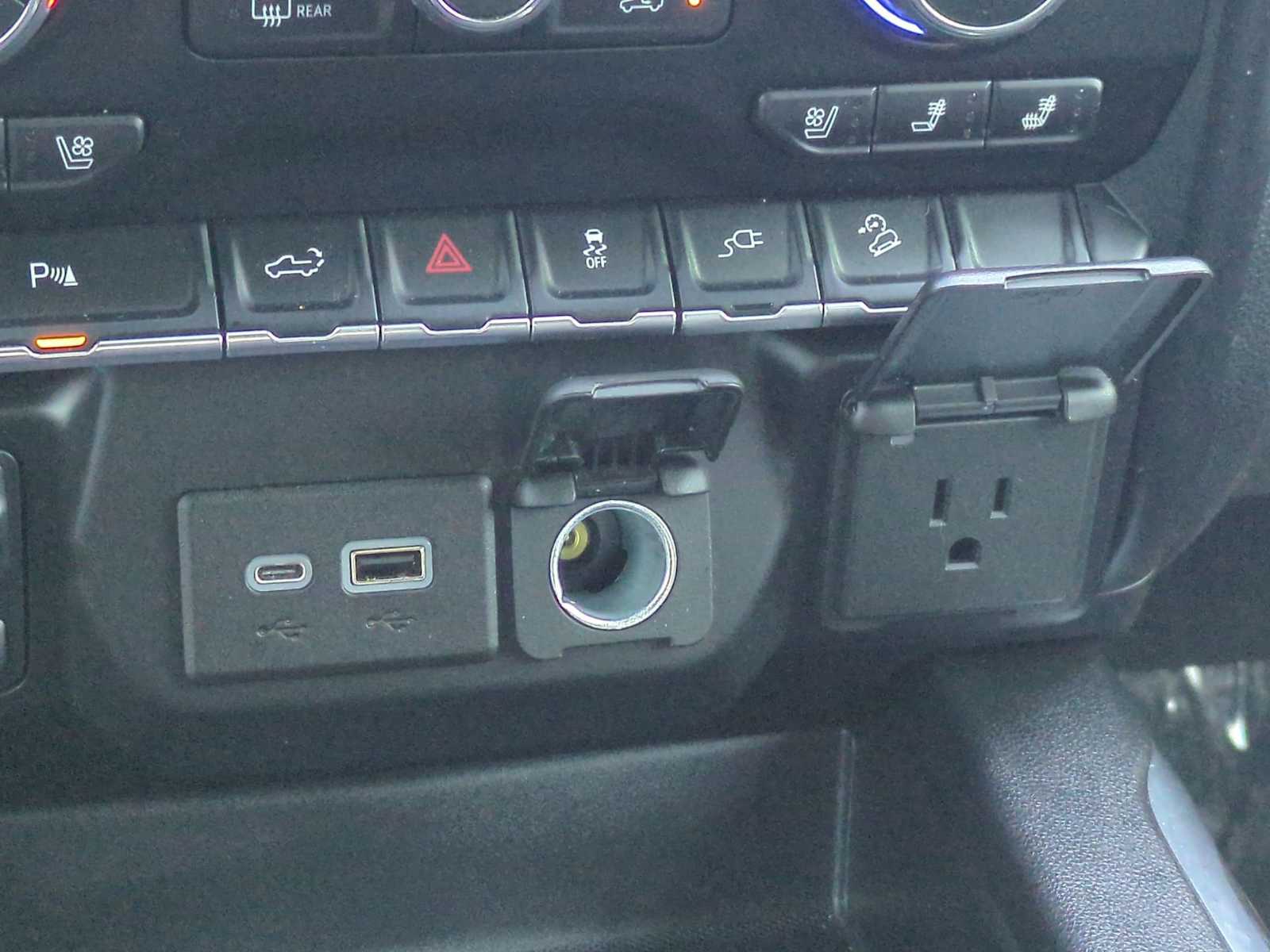 Thumbnail: 2022 Chevrolet Silverado 1500 - 31