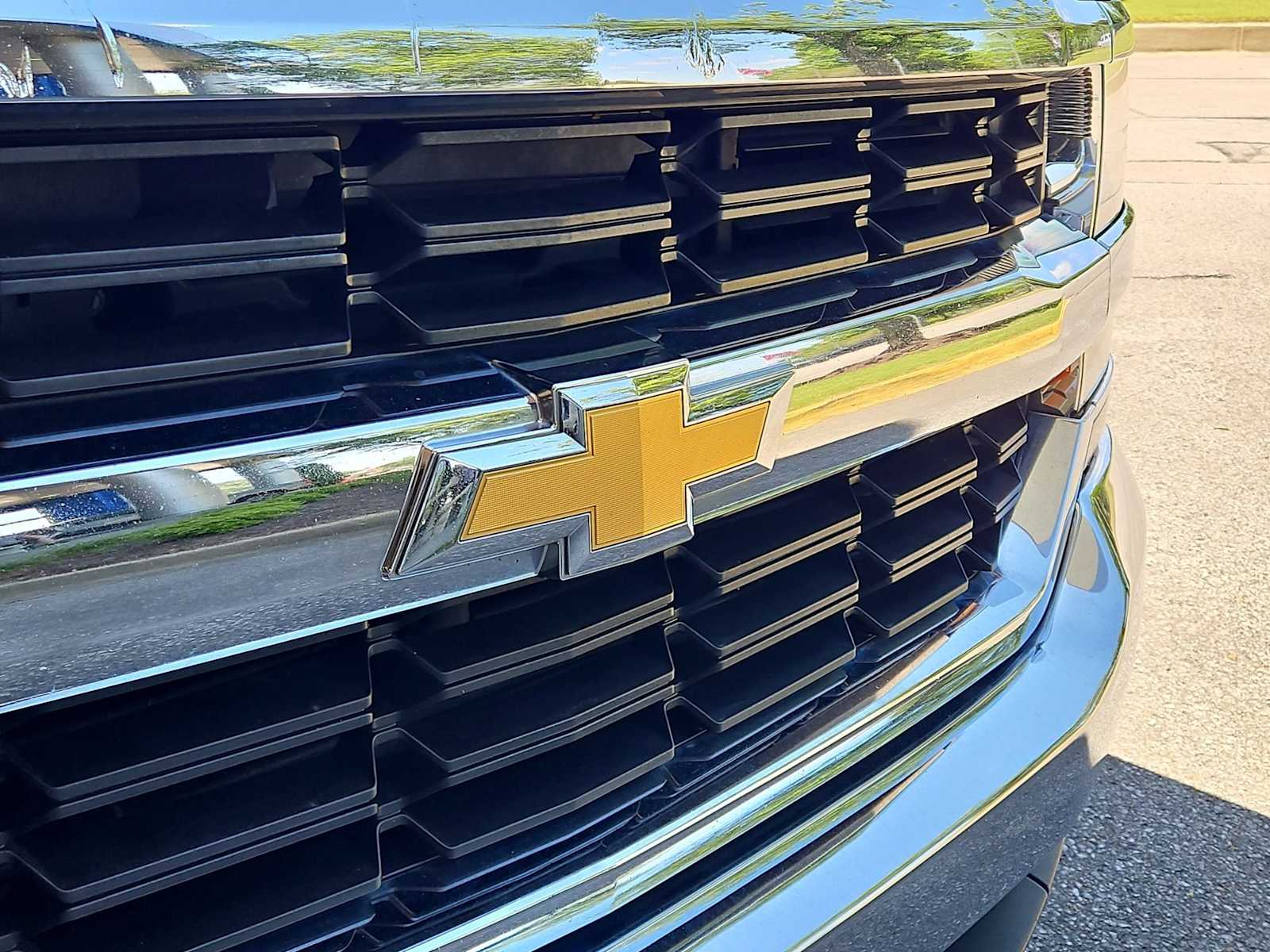 Thumbnail: 2019 Chevrolet Silverado 1500 - 12