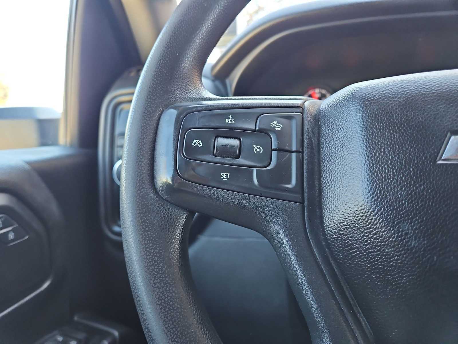 Thumbnail: 2024 Chevrolet Silverado 2500 - 24