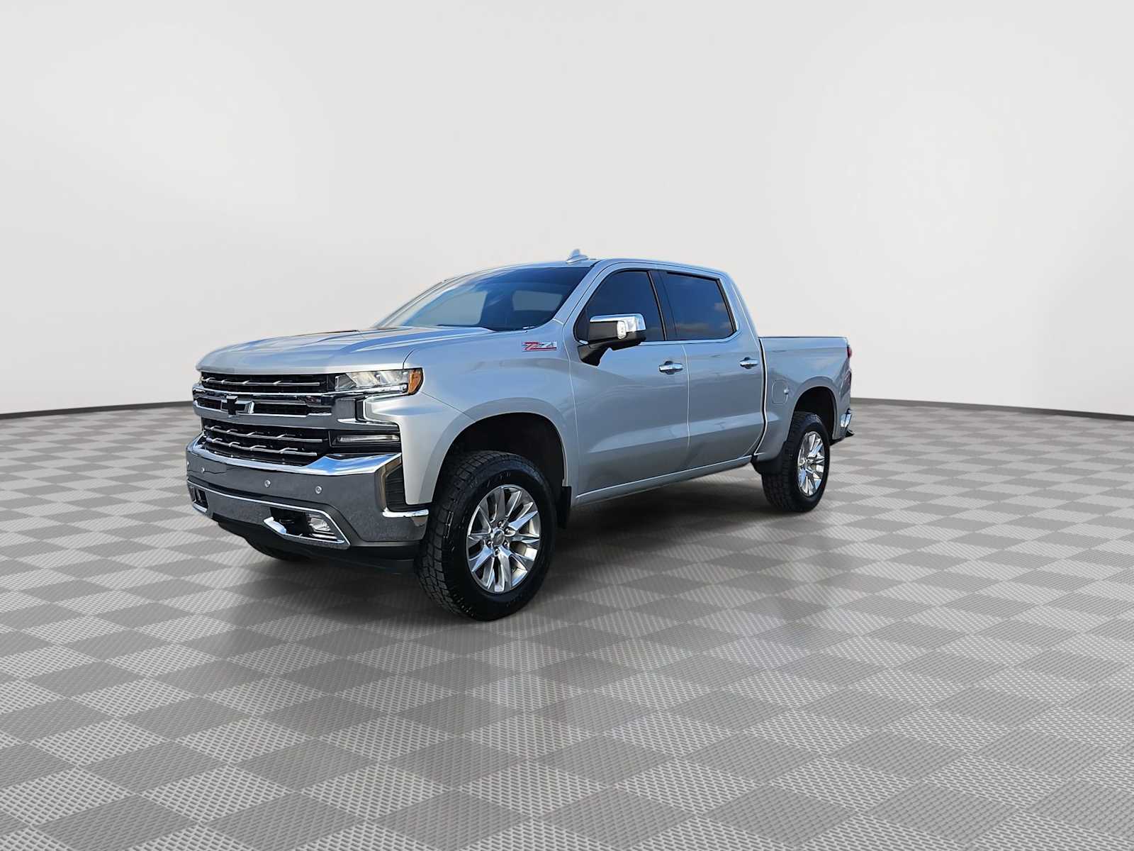 Thumbnail: 2021 Chevrolet Silverado 1500 - 4