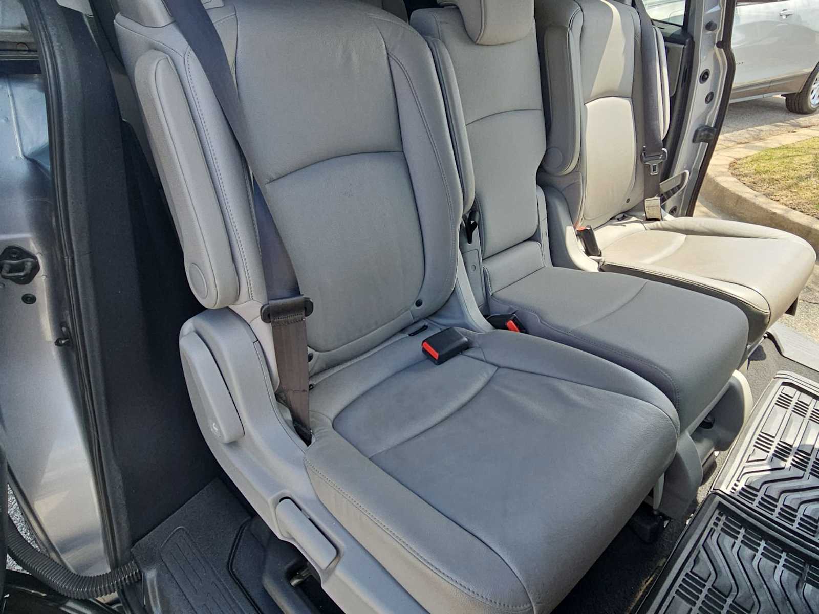 Thumbnail: 2019 Honda Odyssey - 22