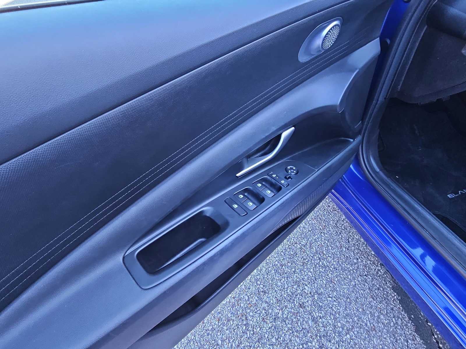 Thumbnail: 2024 Hyundai Elantra - 17