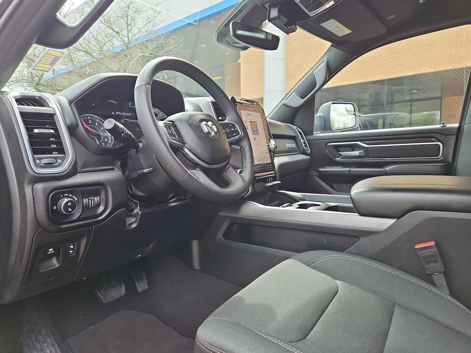 Thumbnail: 2025 RAM 1500 - 10