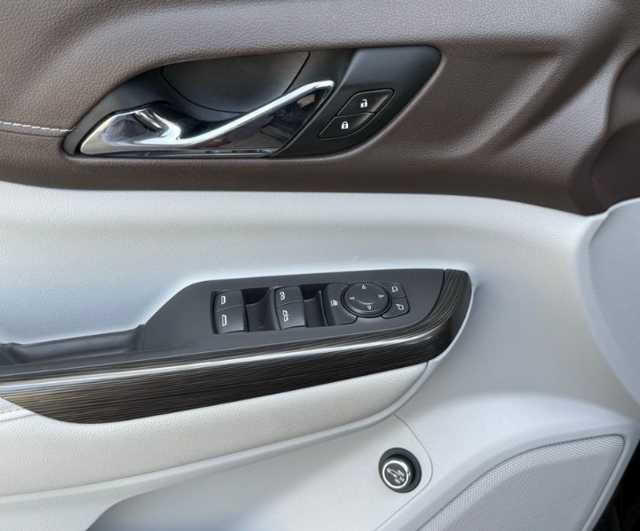 Thumbnail: 2021 GMC Acadia - 6