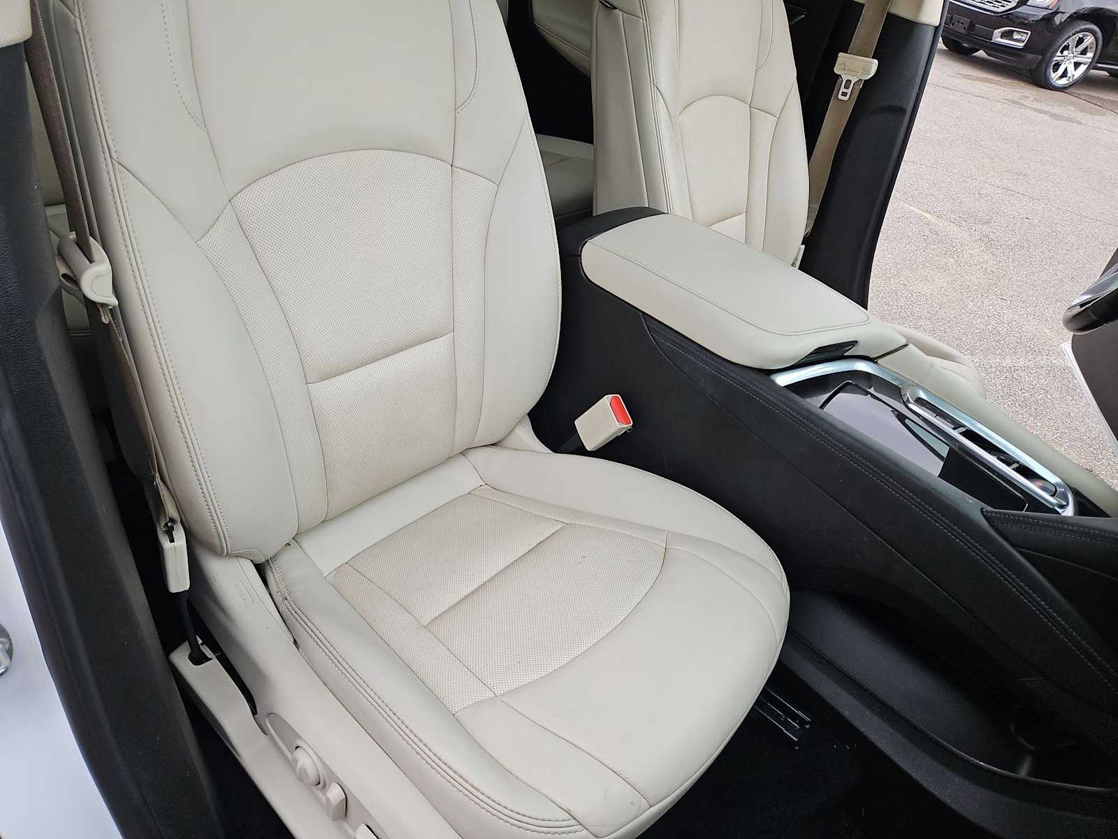 Thumbnail: 2023 Buick Enclave - 24