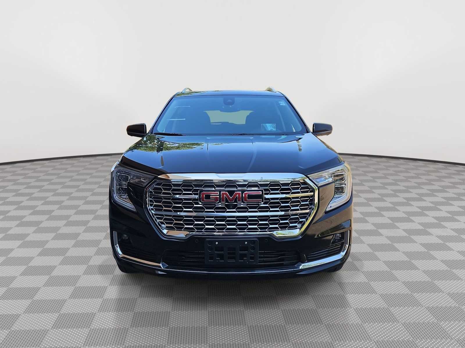 Thumbnail: 2024 GMC Terrain - 3