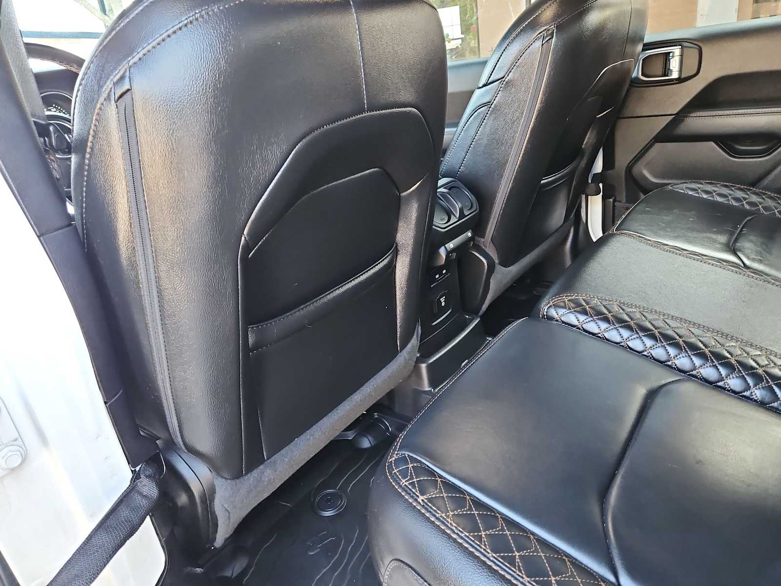 Thumbnail: 2021 Jeep Wrangler - 19