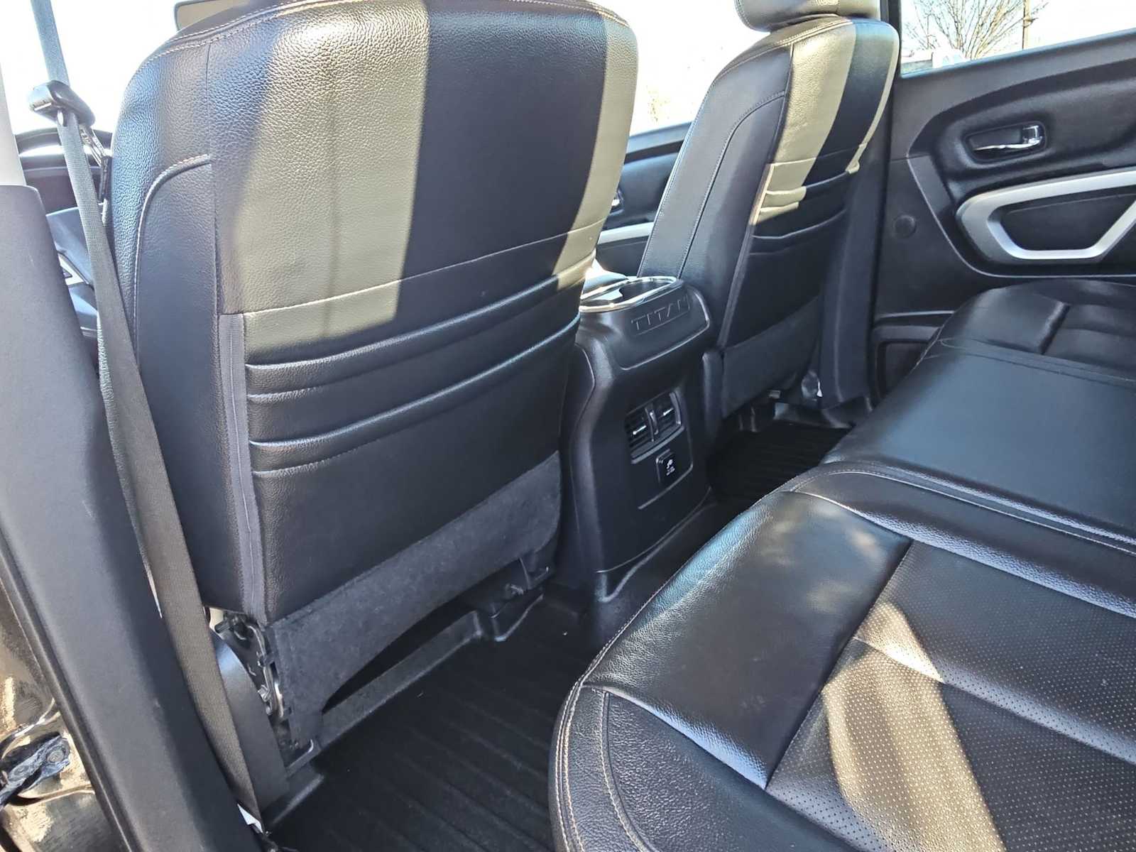 Thumbnail: 2017 Nissan Titan - 19