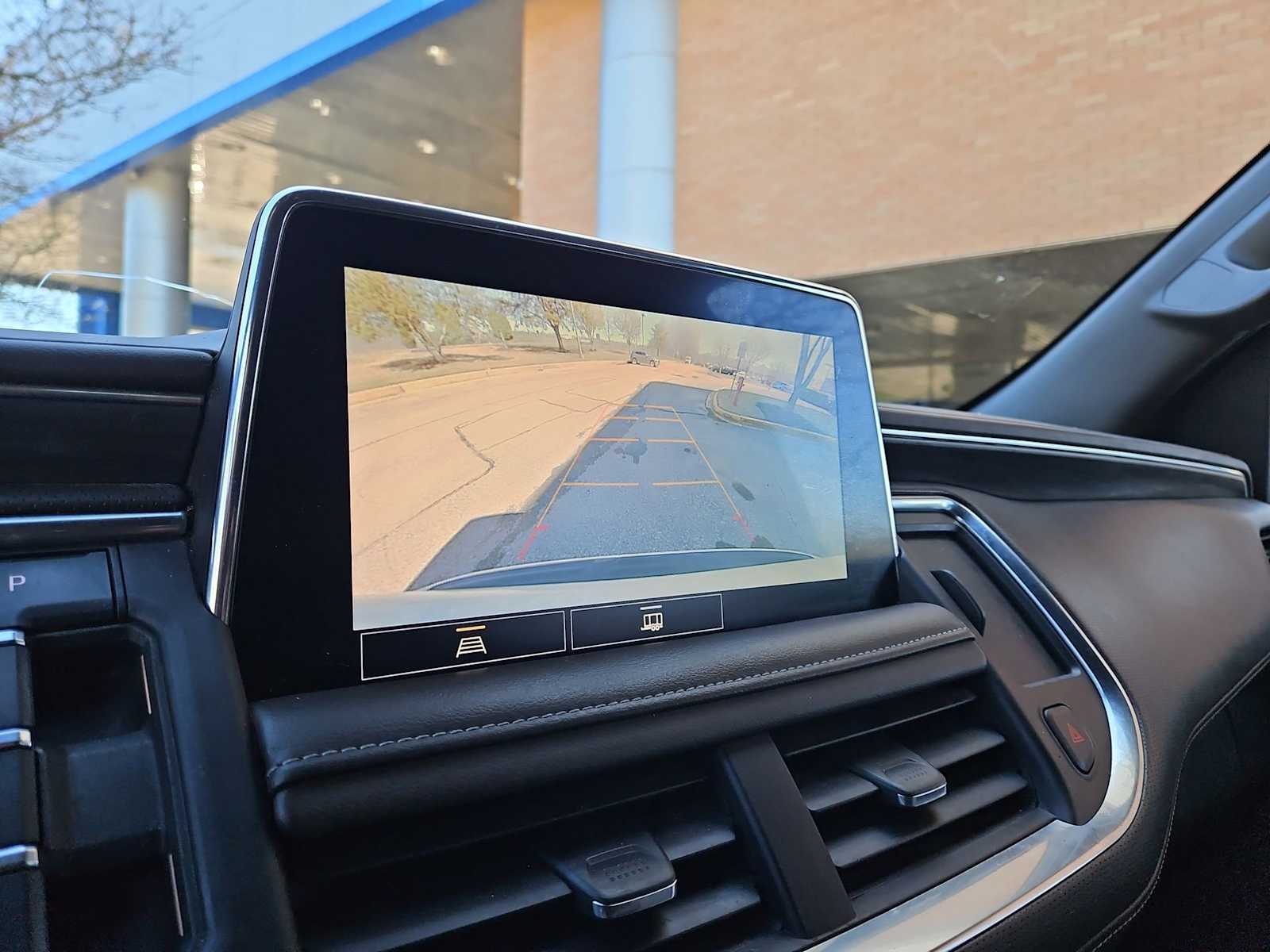 Thumbnail: 2021 GMC Yukon - 28