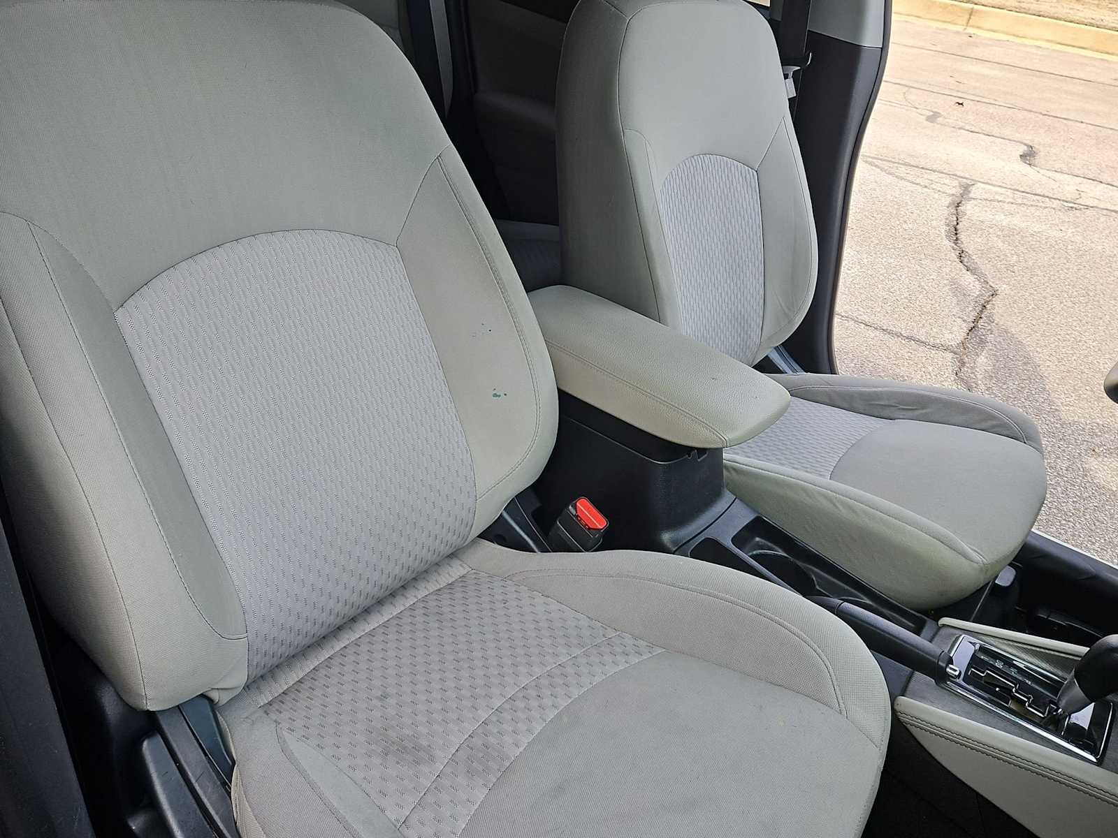 Thumbnail: 2019 Mitsubishi Outlander Sport - 21