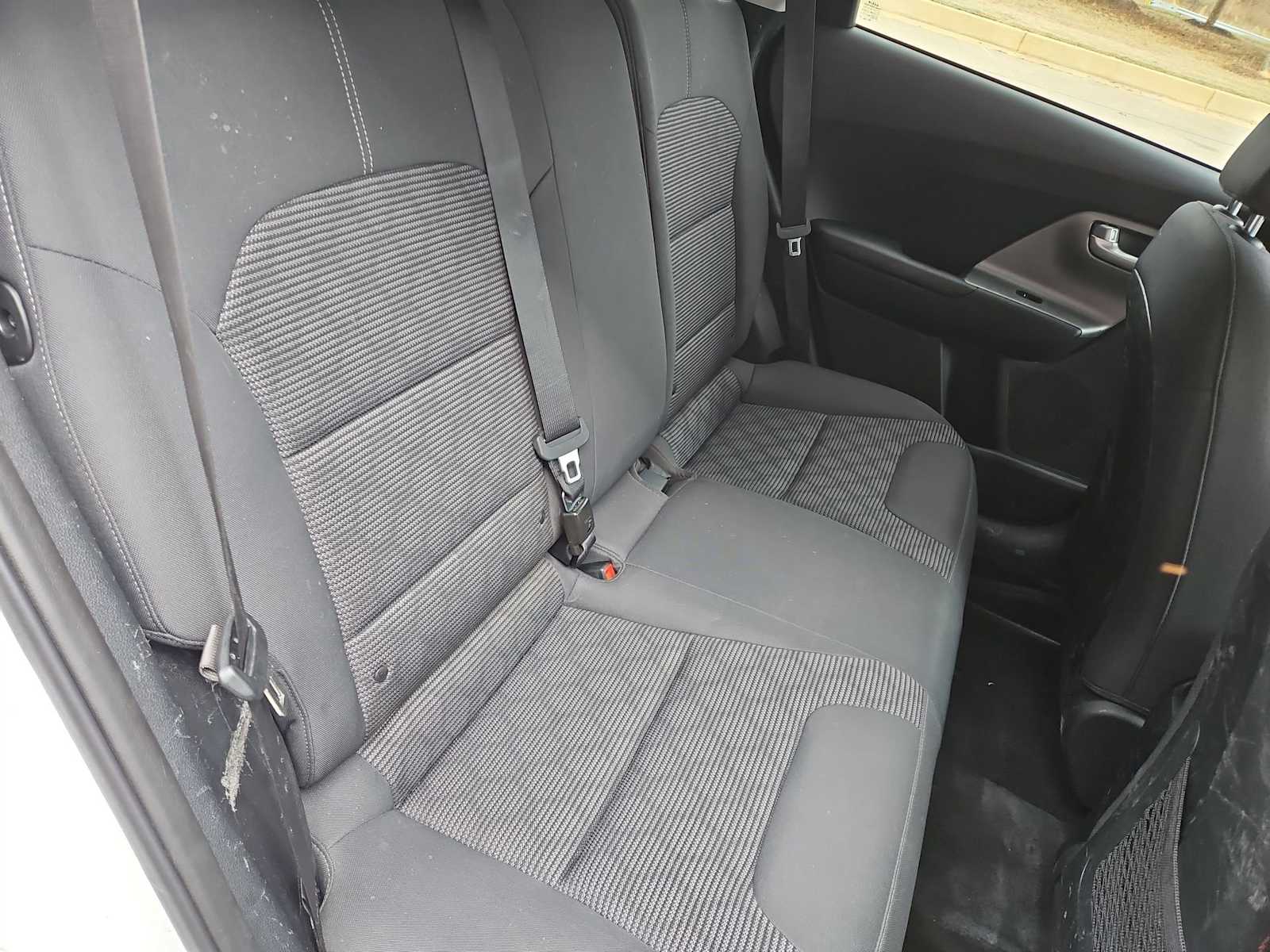 Thumbnail: 2022 Kia Niro - 20