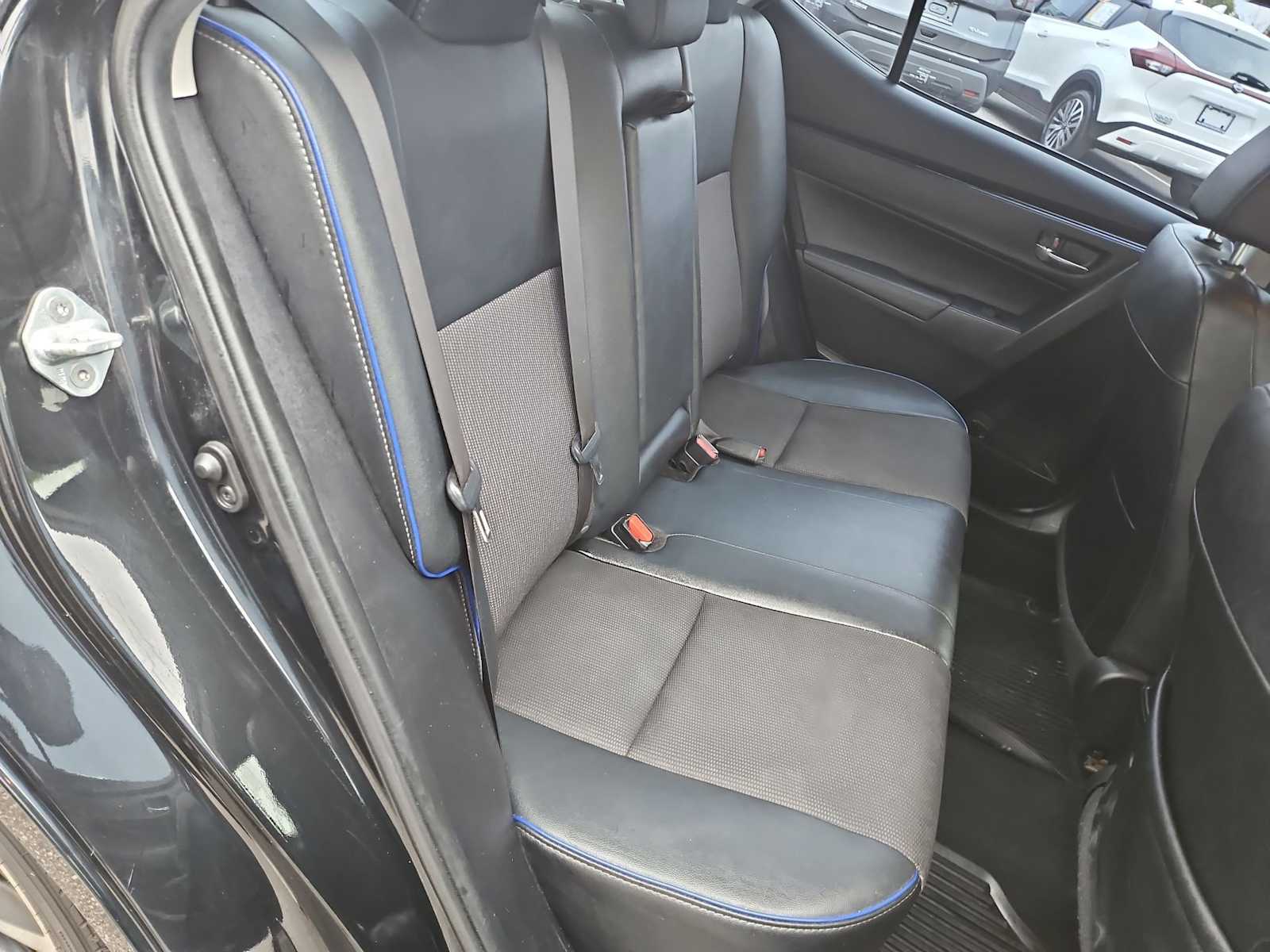 Thumbnail: 2018 Toyota Corolla - 21