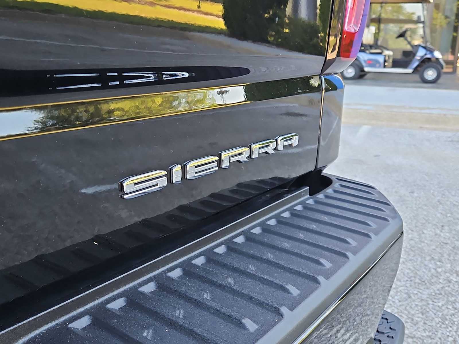 Thumbnail: 2025 GMC Sierra 1500 - 13