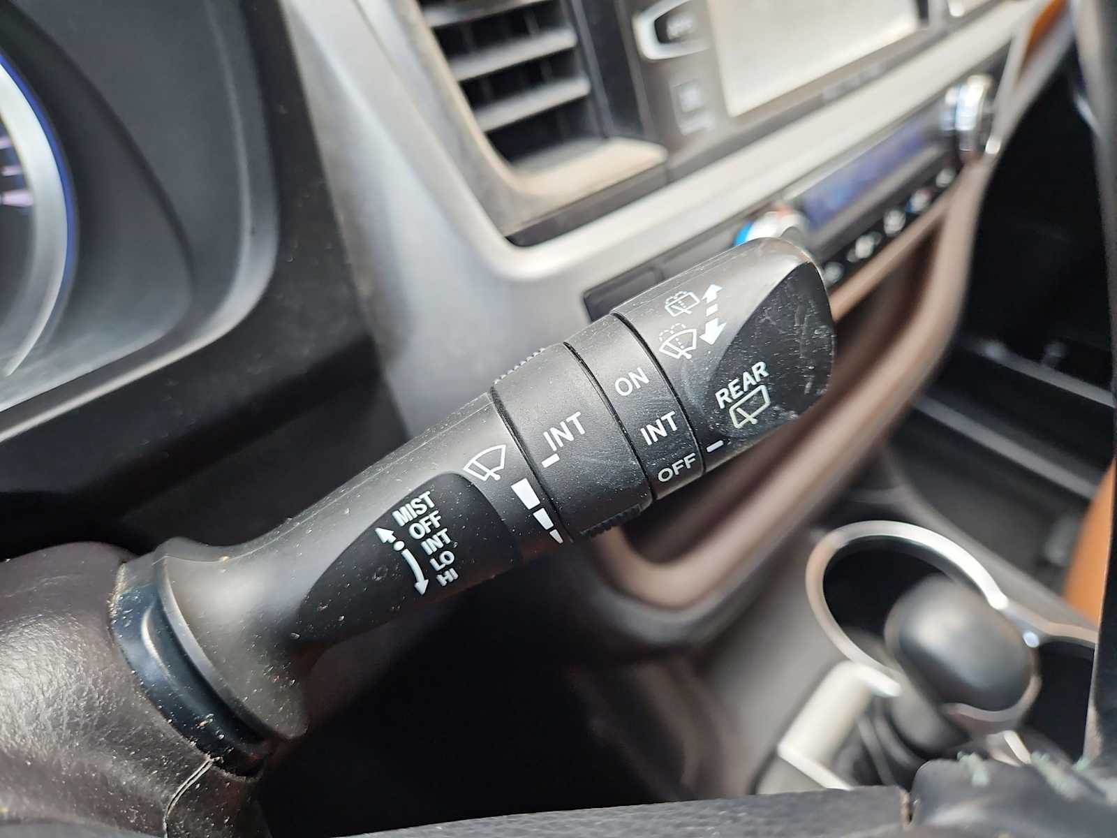 Thumbnail: 2018 Toyota Highlander - 27