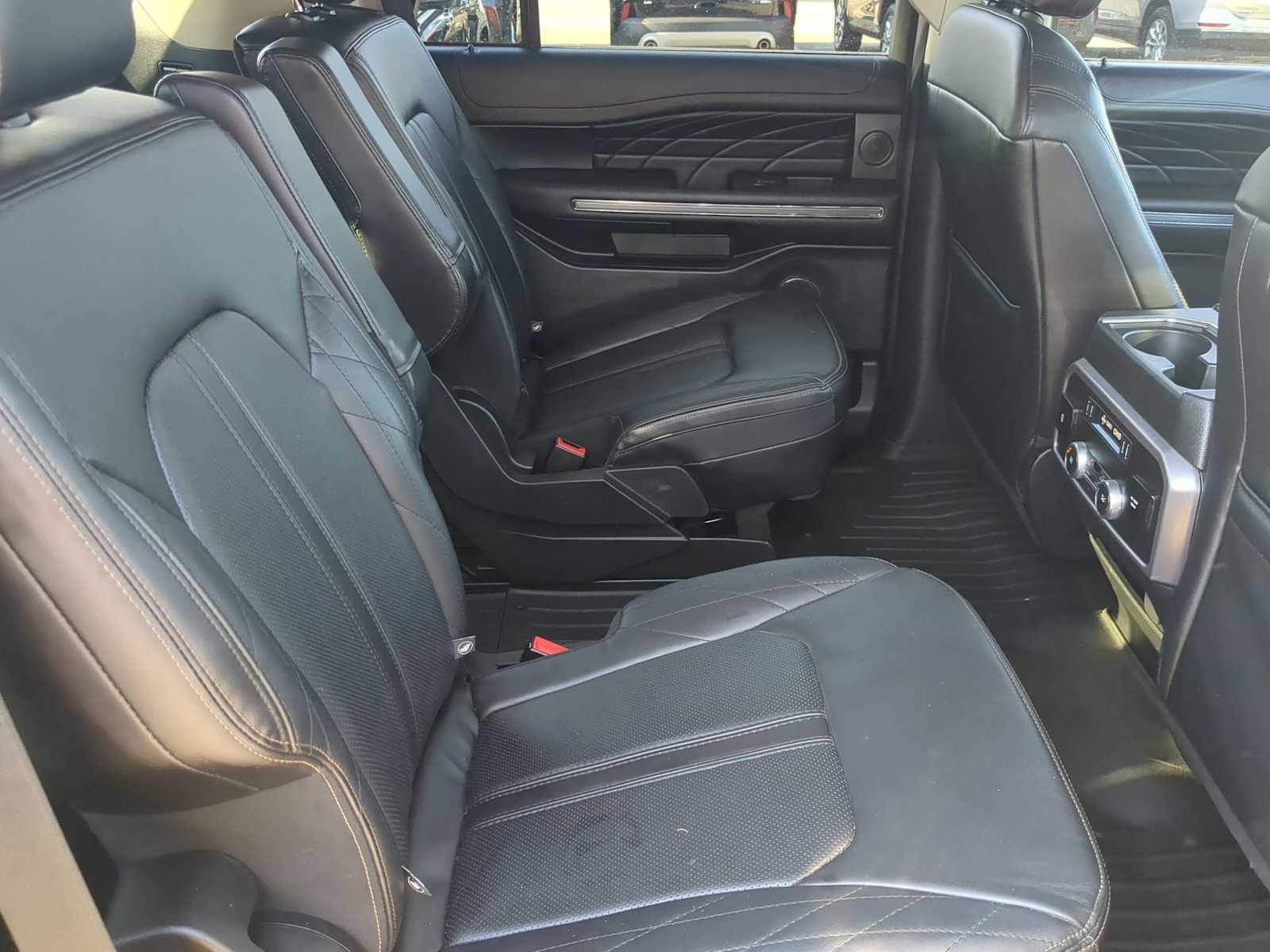 Thumbnail: 2021 Ford Expedition - 21