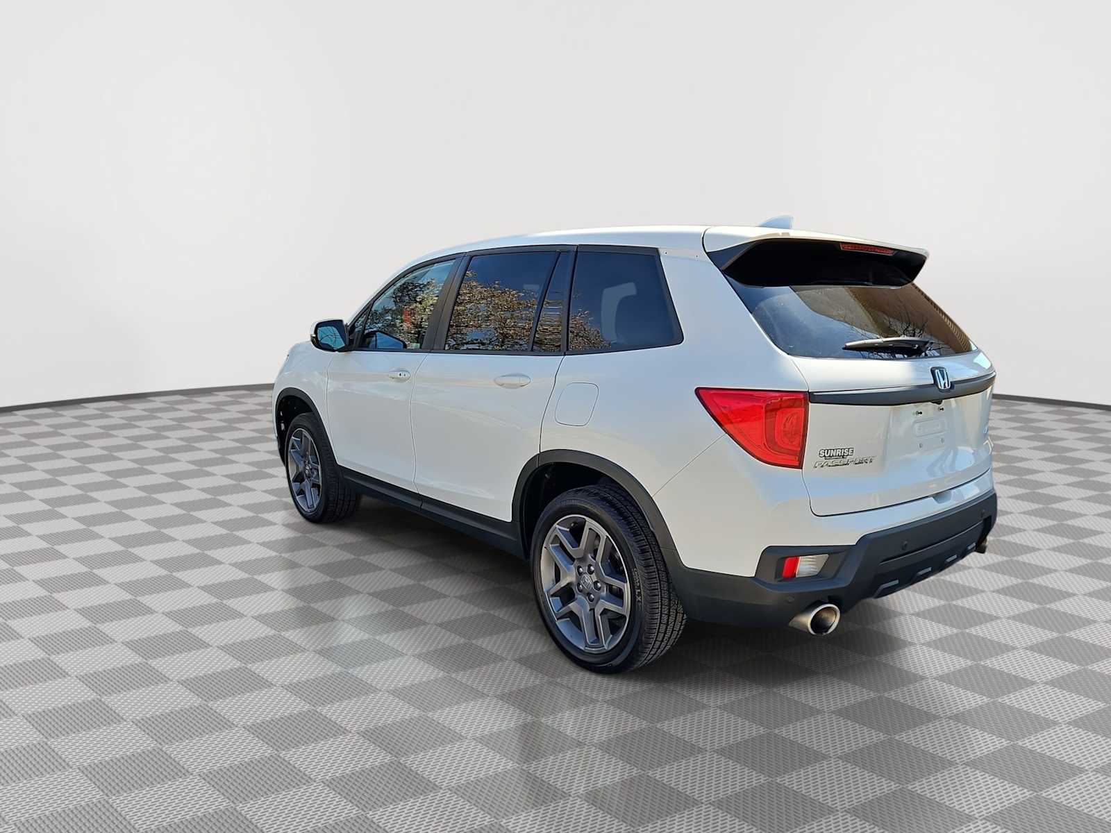 Thumbnail: 2022 Honda Passport - 6