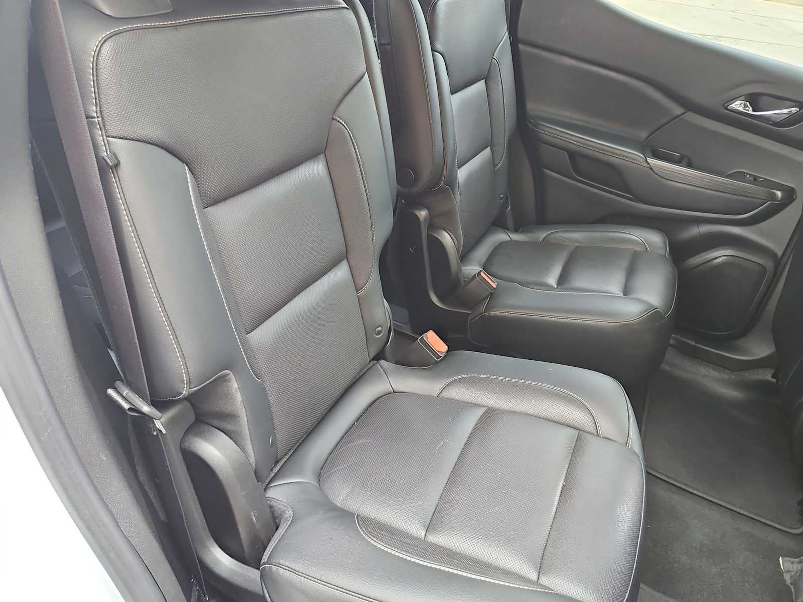 Thumbnail: 2019 GMC Acadia - 22