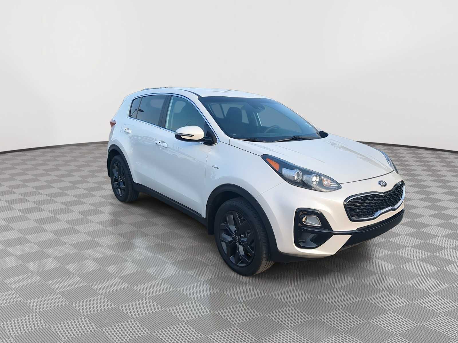 Thumbnail: 2022 Kia Sportage - 2