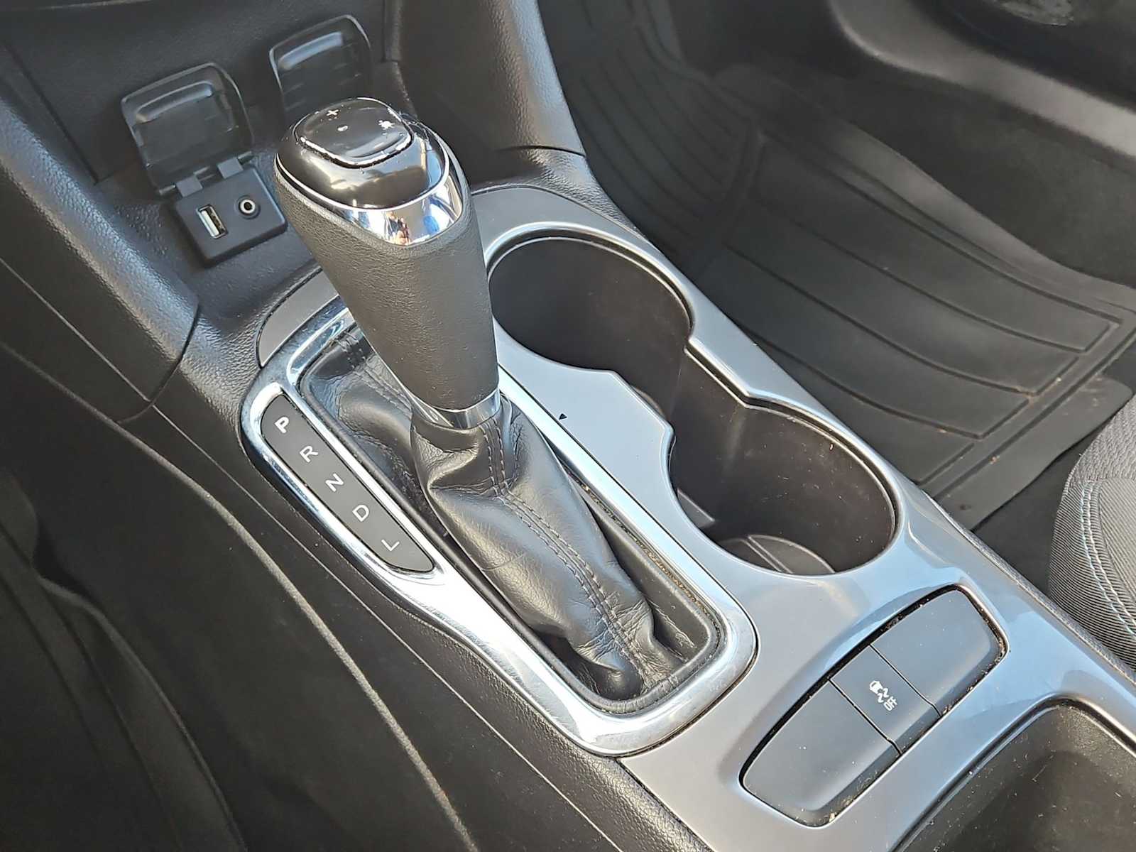 Thumbnail: 2017 Chevrolet Cruze - 30