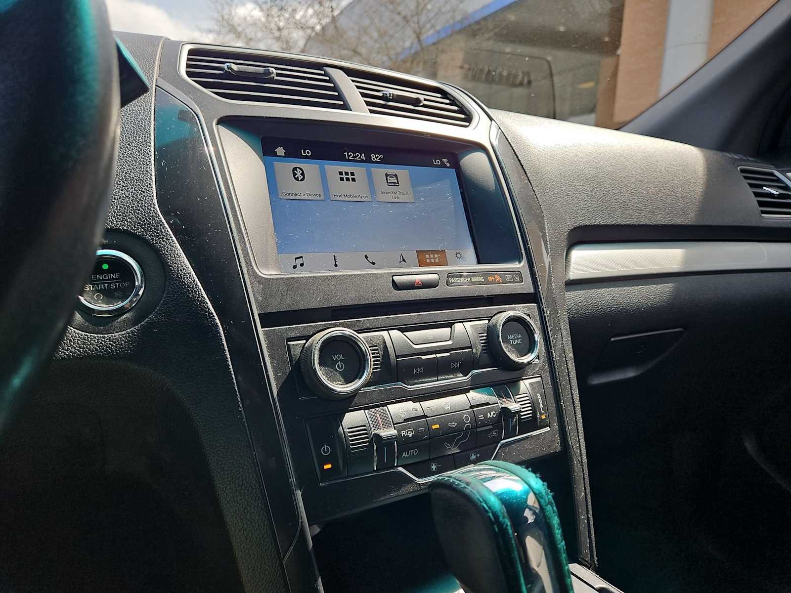 Thumbnail: 2017 Ford Explorer - 27