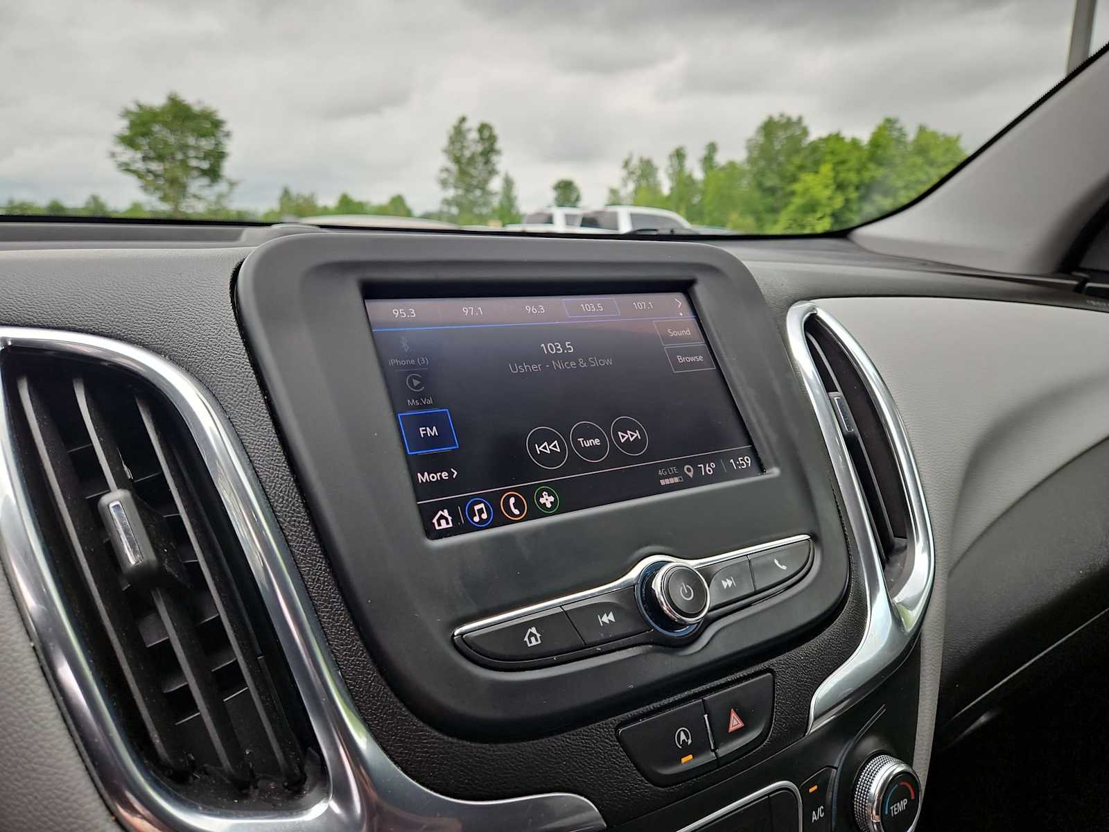 Thumbnail: 2023 Chevrolet Equinox - 30