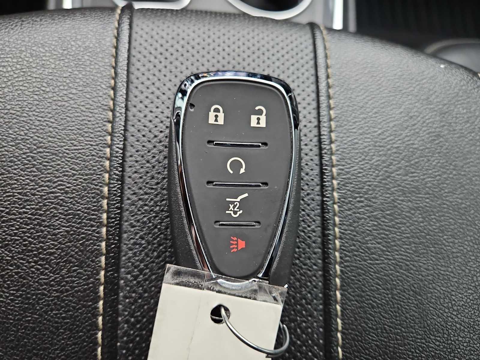 Thumbnail: 2023 Chevrolet Traverse - 36