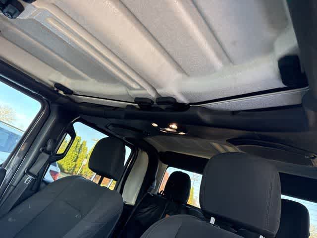 Thumbnail: 2020 Jeep Gladiator - 11