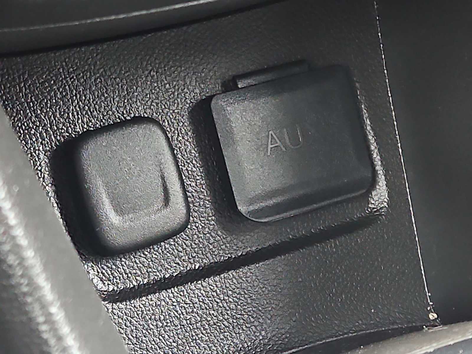 Thumbnail: 2016 Buick Encore - 30