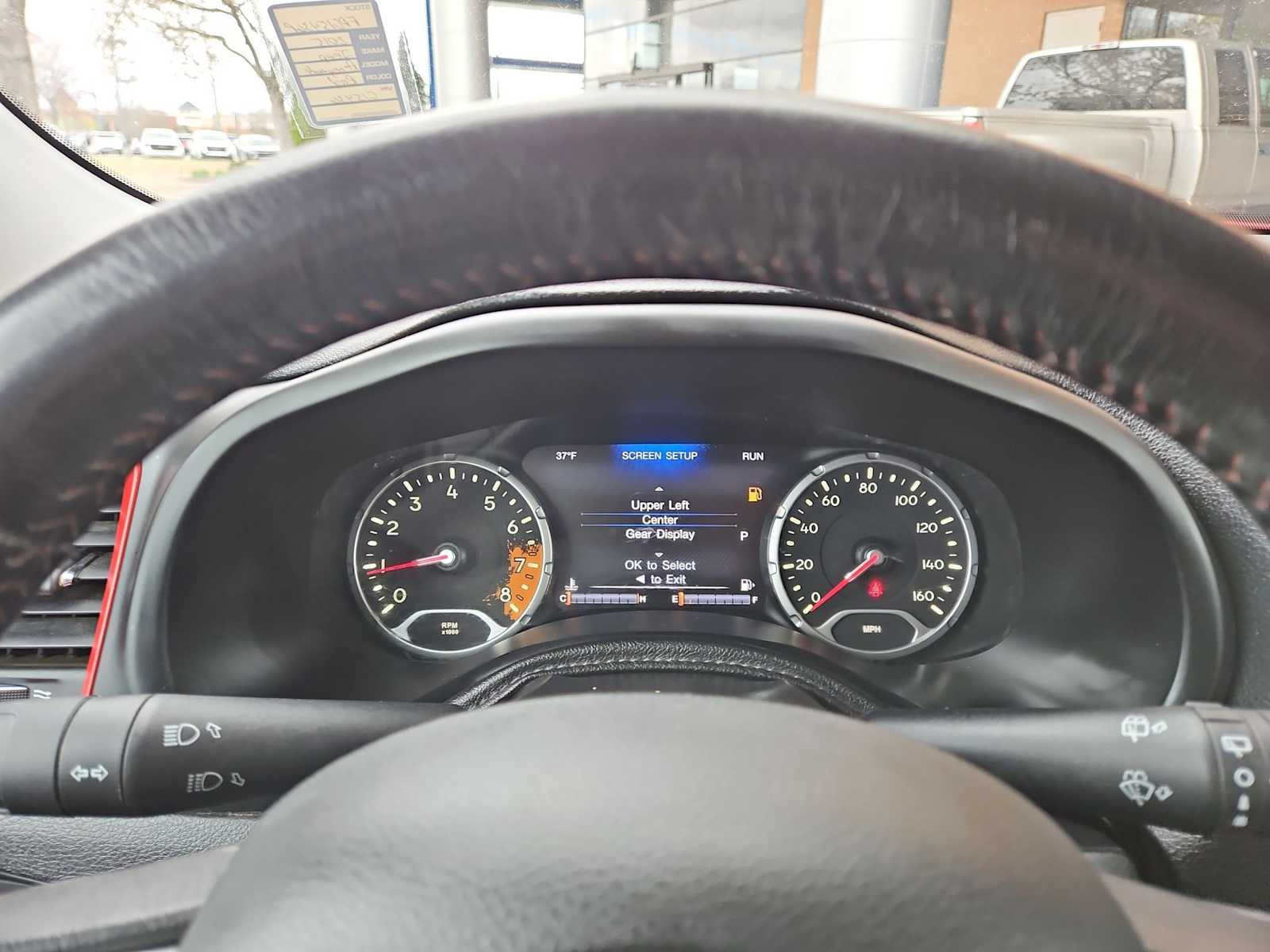 Thumbnail: 2015 Jeep Renegade - 32