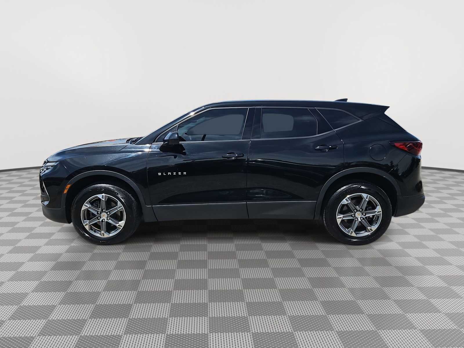 Thumbnail: 2024 Chevrolet Blazer - 5