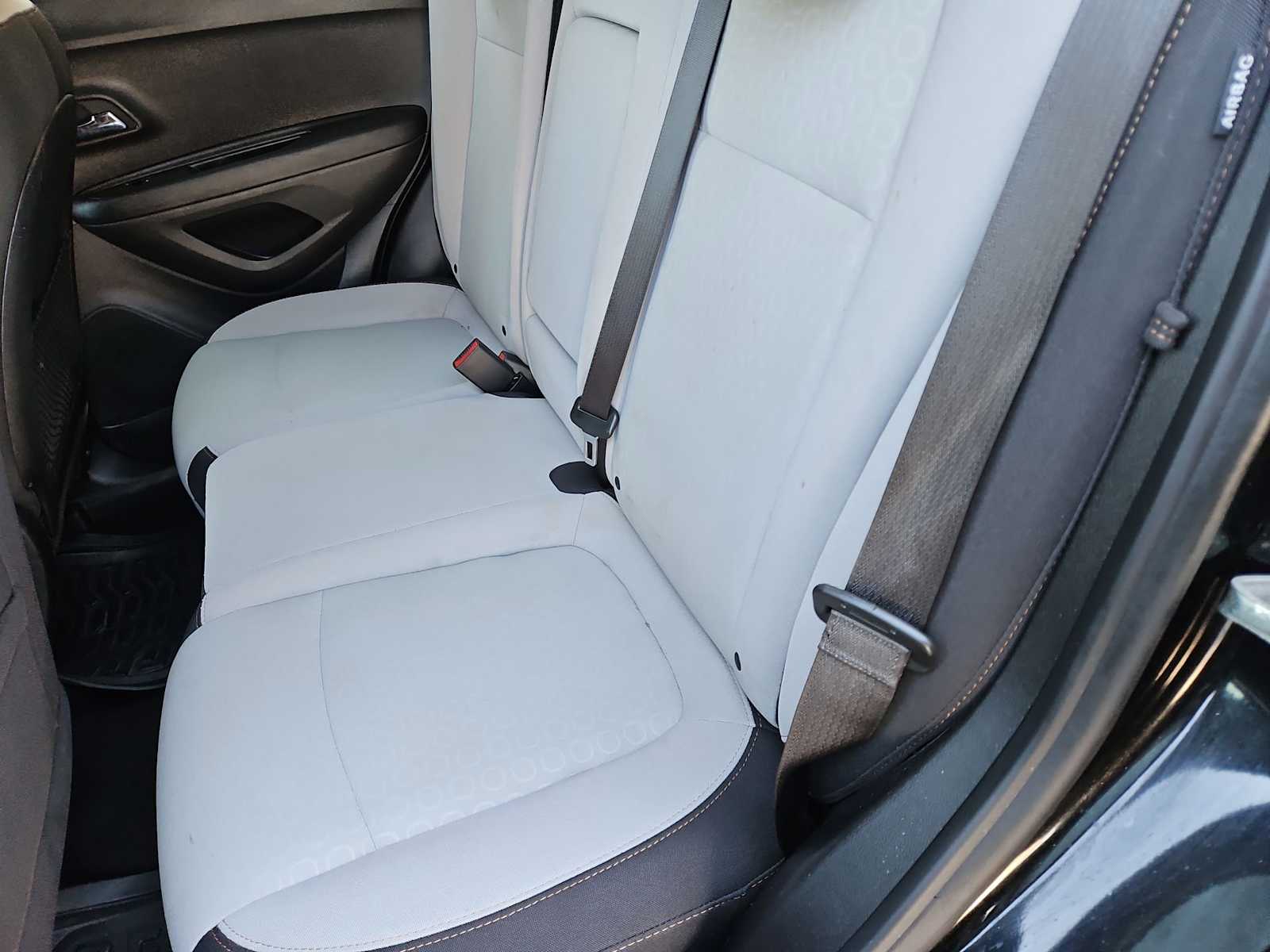 Thumbnail: 2020 Chevrolet Trax - 19