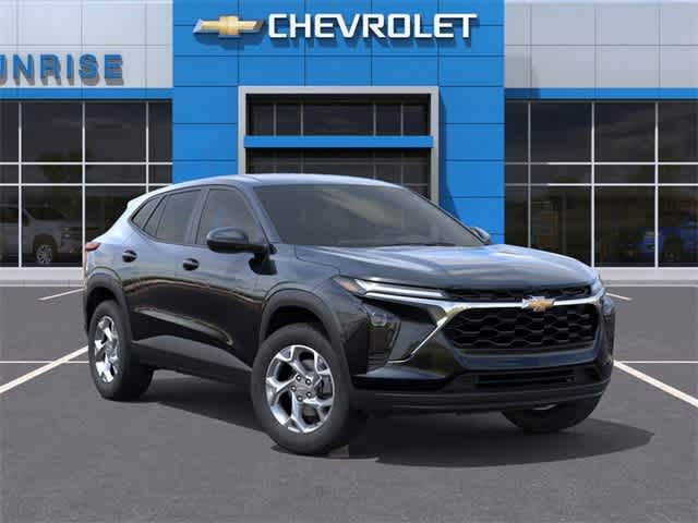 Thumbnail: 2026 Chevrolet Trax - 8
