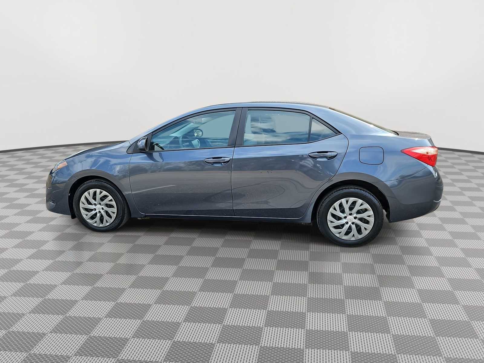 Thumbnail: 2019 Toyota Corolla - 5