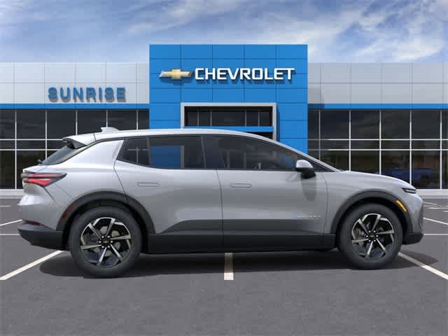 Thumbnail: 2026 Chevrolet Equinox - 6