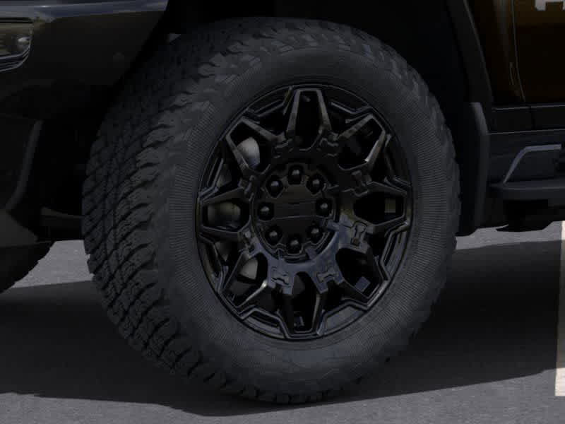 Thumbnail: 2025 GMC Hummer EV - 9
